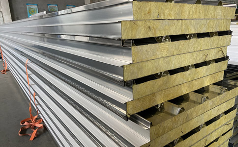 二波護欄板設(shè)備